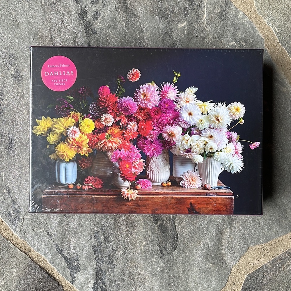 Frances Palmer, "Dahlias"  750-Piece Puzzle